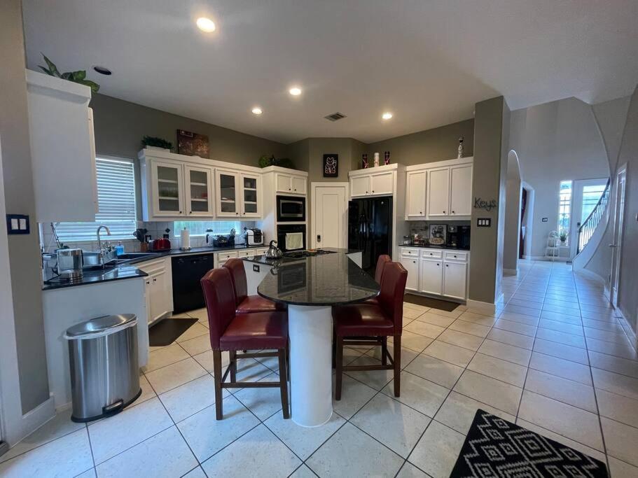 Wanderlust Villa Near Galleria Mall Houston Luaran gambar